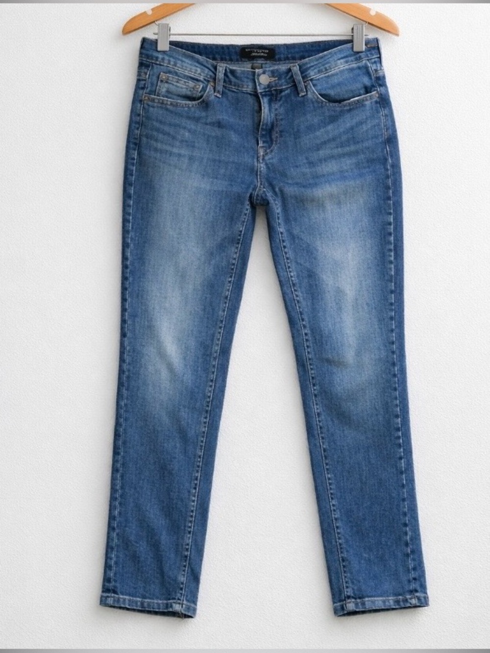 Banana Republic Girlfriend Jeans Medium Wash Tapered Ankle Stretch Women’s 27/4